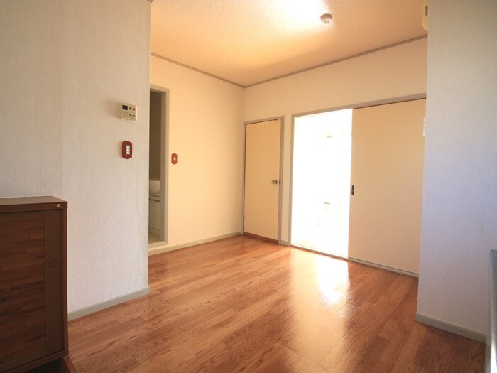 物件内観写真18　(廊下)