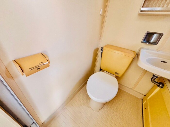 物件内観写真11　(トイレ)