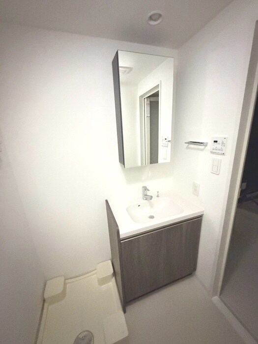 物件内観写真17　(洗面)