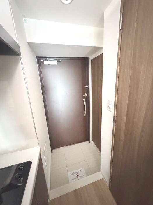 物件内観写真21　(玄関)