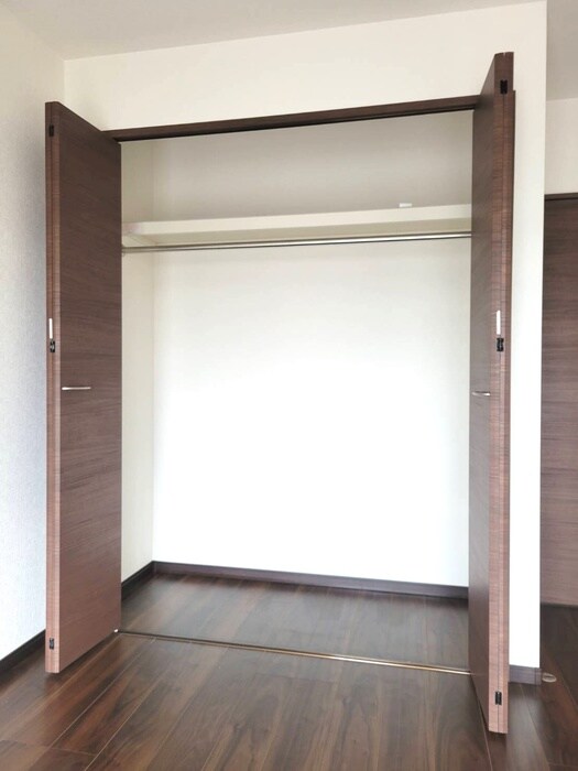 物件内観写真9　(収納)