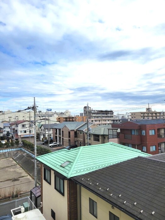 物件内観写真21　(室内からの展望)