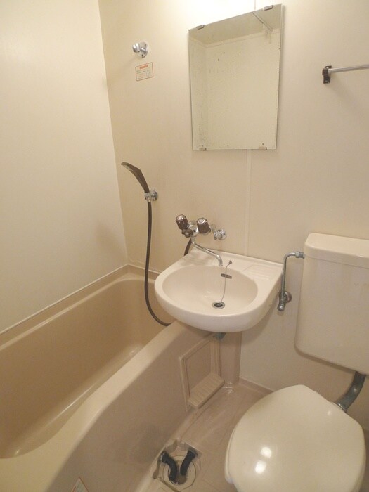 物件内観写真16　(バス／シャワールーム等)