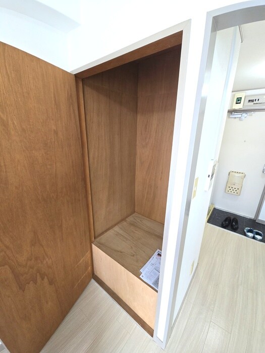 物件内観写真10　(収納)