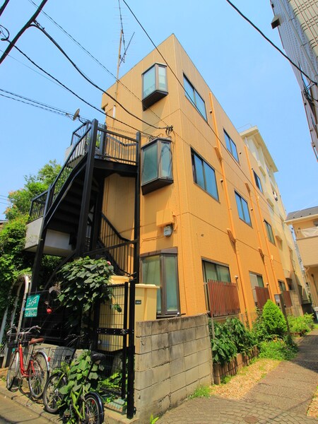 シャト－レグレ－ス外観写真
