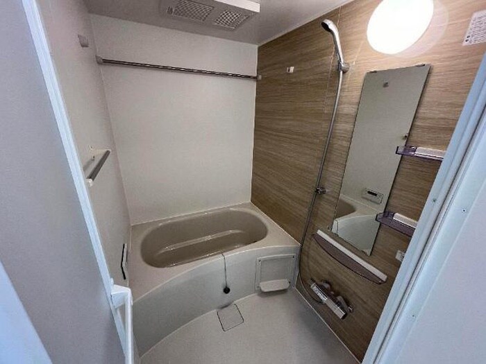 物件内観写真8　(バス／シャワールーム等)