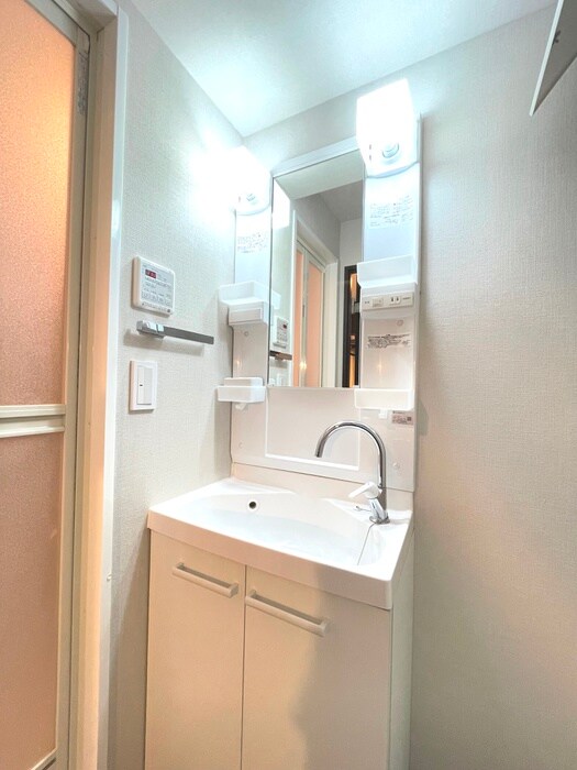 物件内観写真12　(洗面)