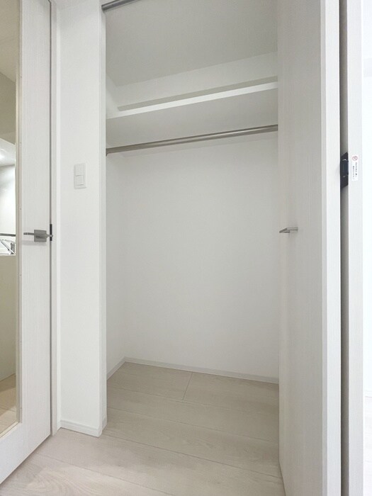 物件内観写真8　(収納)