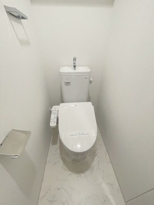 物件内観写真15　(トイレ)