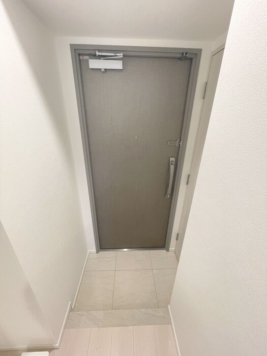 物件内観写真21　(玄関)