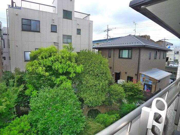 物件内観写真22　(室内からの展望)