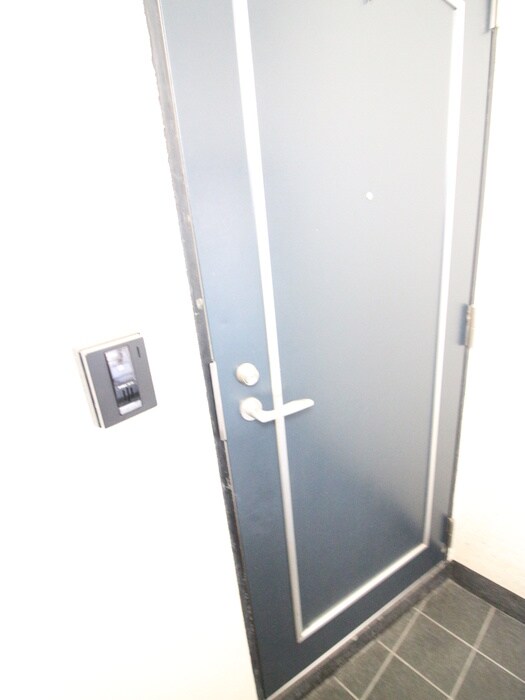 物件内観写真22　(玄関)