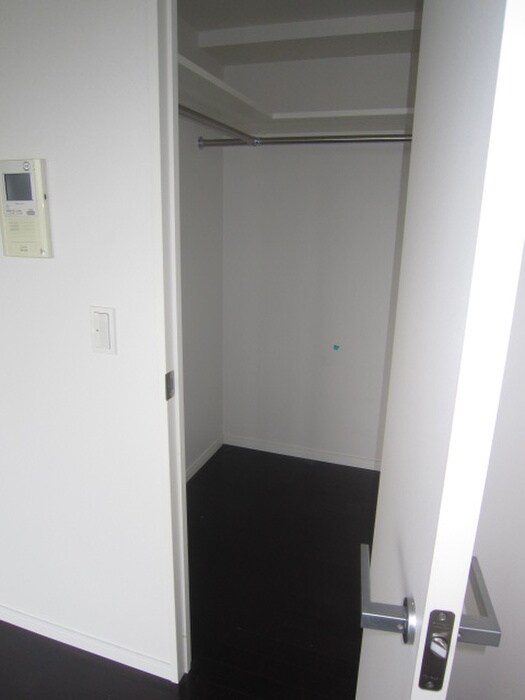 物件内観写真13　(収納)