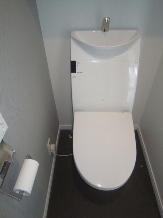 物件内観写真13　(トイレ)