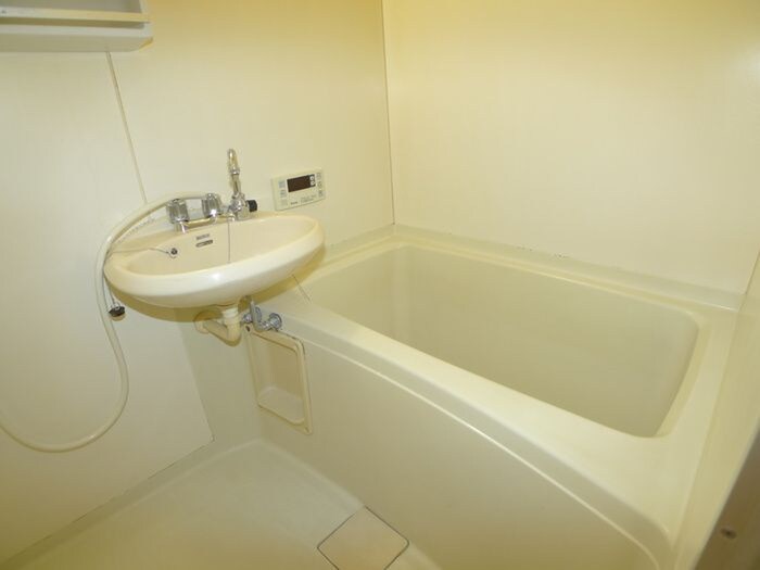 物件内観写真7　(バス／シャワールーム等)