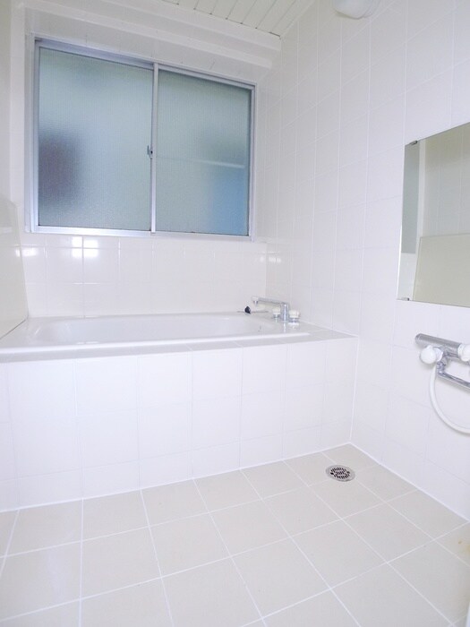 物件内観写真12　(バス／シャワールーム等)