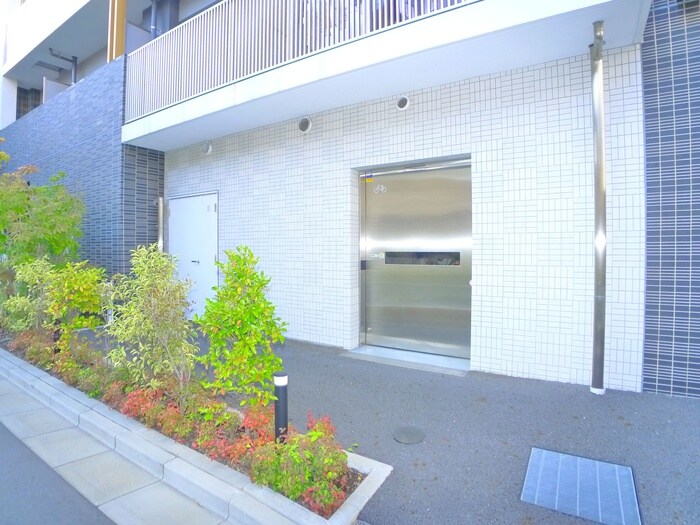 物件外観写真6　(駐輪場)