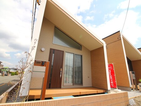山崎町NIPPONの大家さん1外観写真