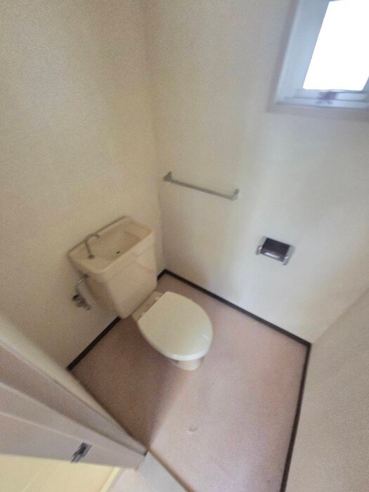 物件内観写真10　(トイレ)
