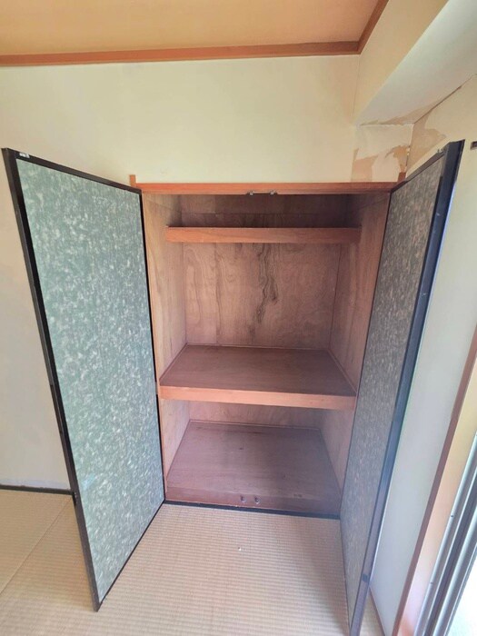 物件内観写真14　(収納)