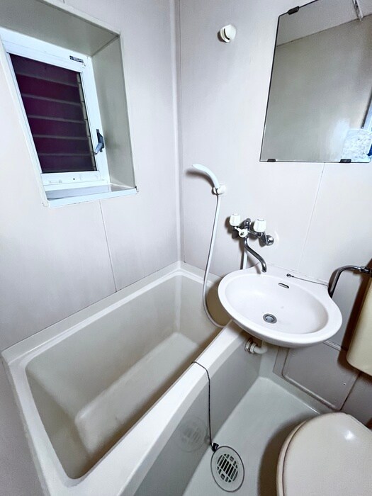 物件内観写真9　(バス／シャワールーム等)