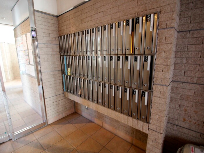 物件外観写真6　(建物設備)