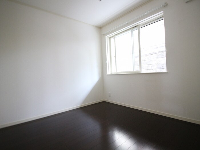 物件内観写真11　(居室)