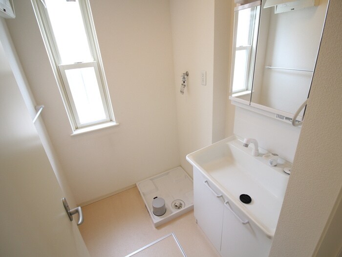 物件内観写真14　(洗面)