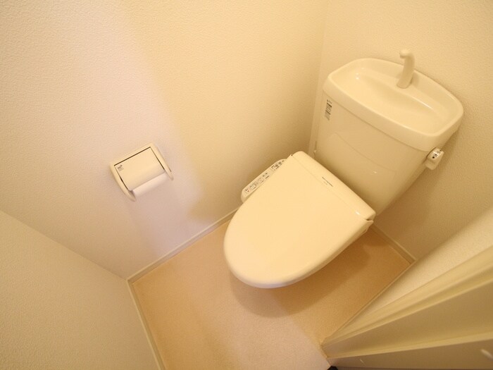 物件内観写真15　(トイレ)