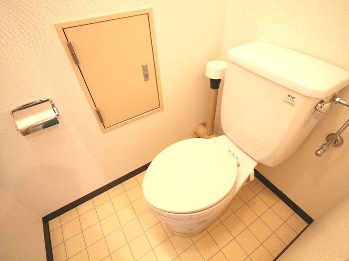 物件内観写真11　(トイレ)