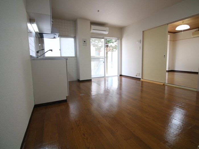 物件内観写真11　(居室)