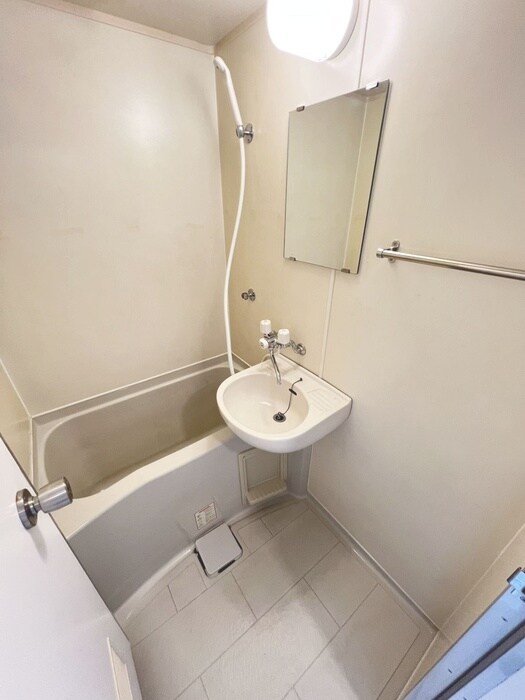 物件内観写真12　(バス／シャワールーム等)