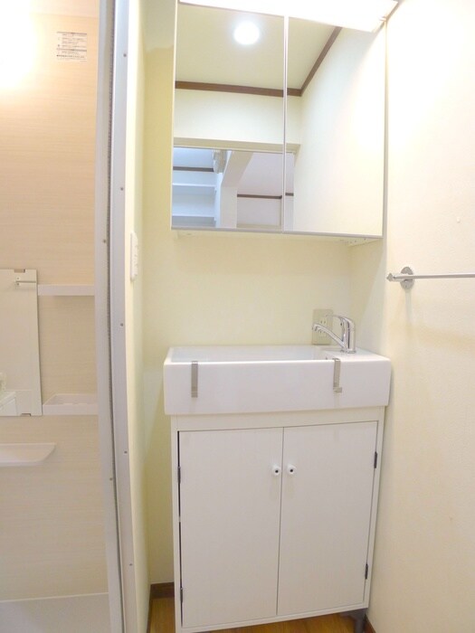 物件内観写真7　(洗面)