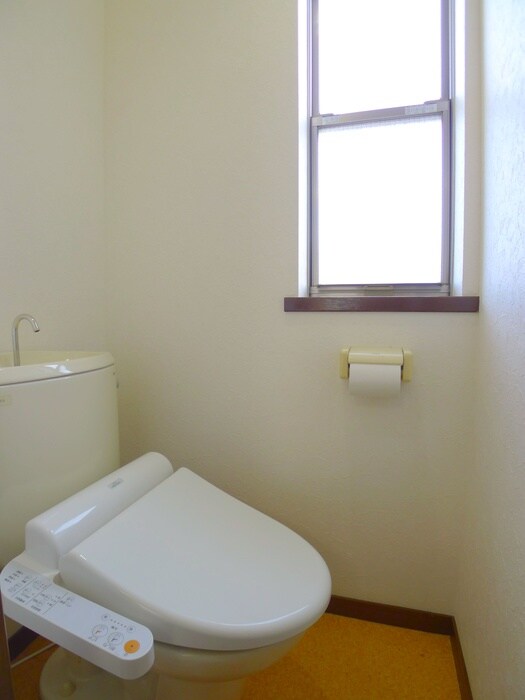 物件内観写真10　(トイレ)