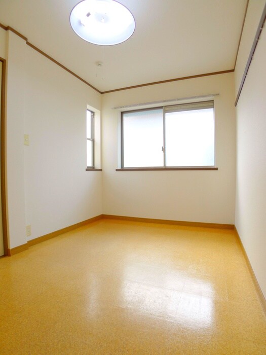 物件内観写真15　(居室)