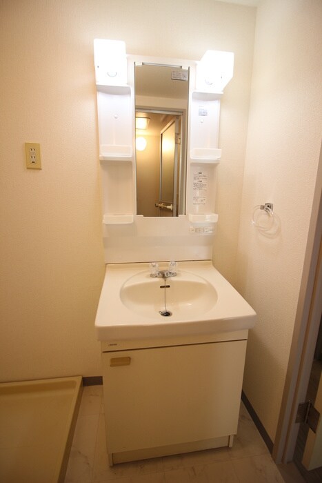 物件内観写真12　(洗面)