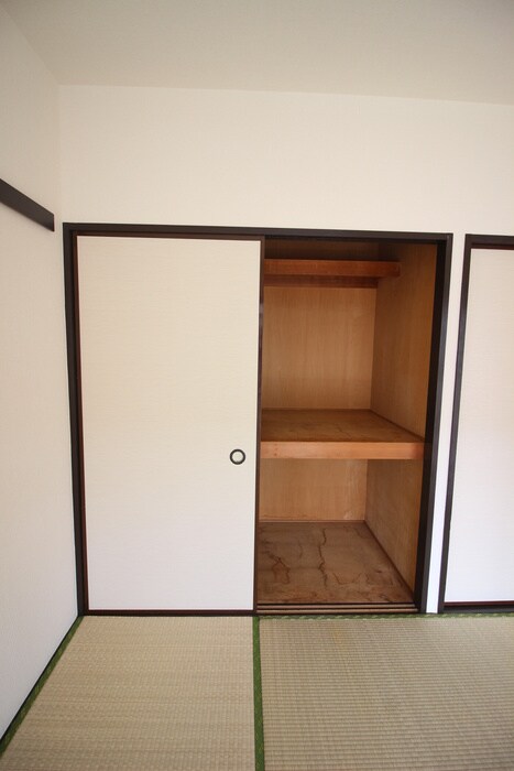 物件内観写真17　(収納)