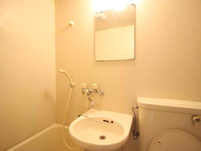 物件内観写真12　(洗面)