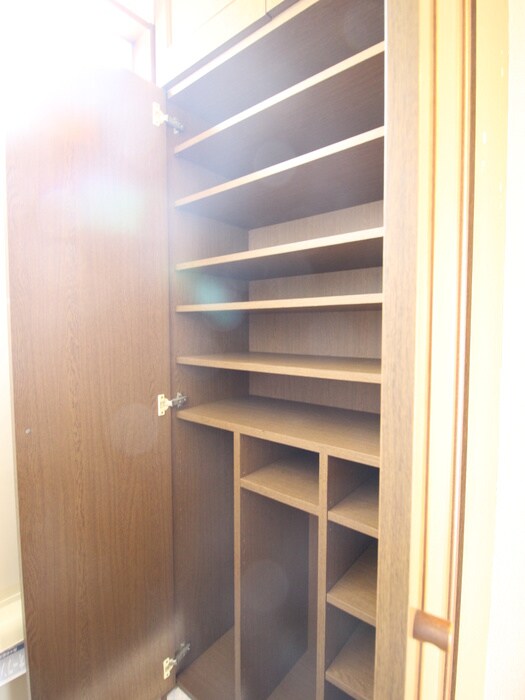 物件内観写真20　(靴箱)