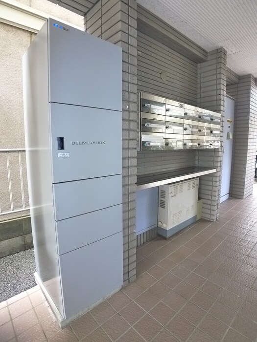 物件外観写真4　(建物設備)