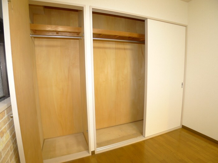 物件内観写真10　(収納)