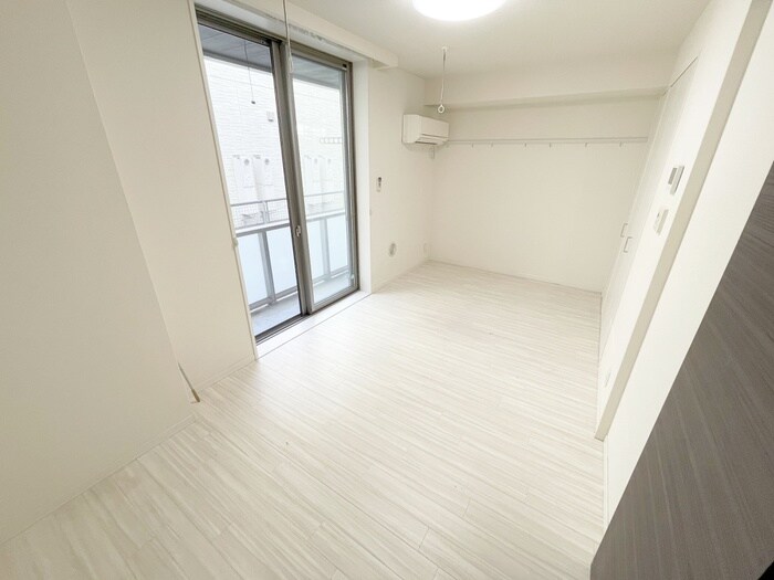 物件内観写真6　(居室)