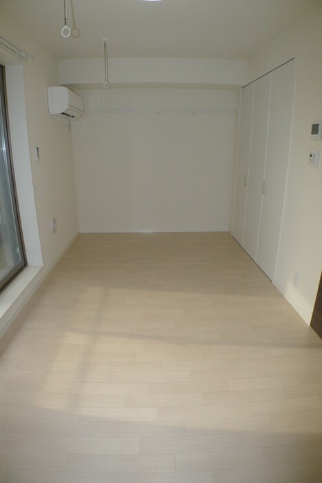 物件内観写真12　(居室)