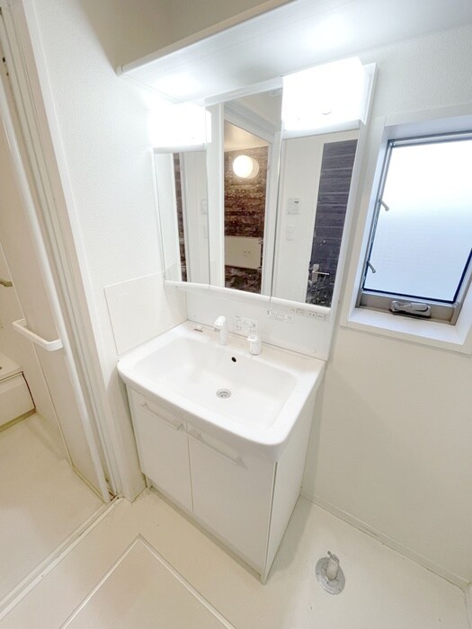 物件内観写真13　(洗面)