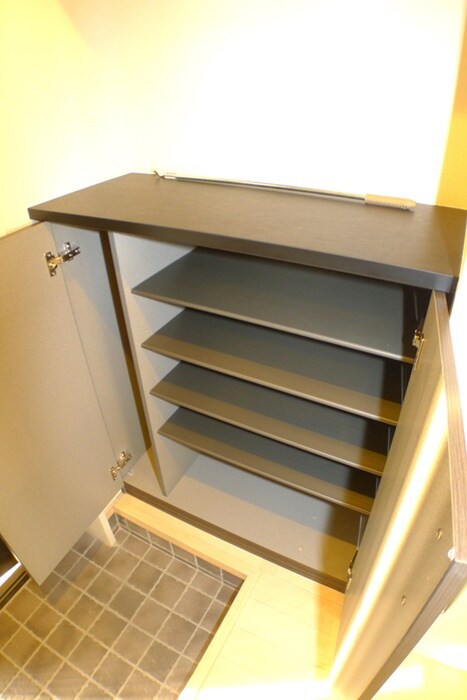 物件内観写真17　(靴箱)