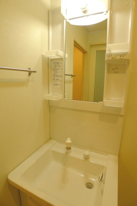 物件内観写真10　(洗面)