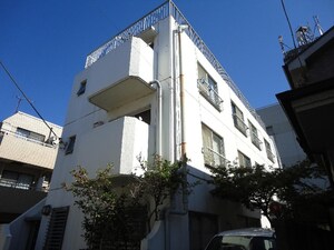 浅利マンション外観写真