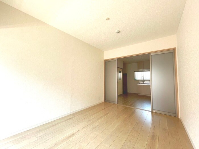 物件内観写真6　(居室)