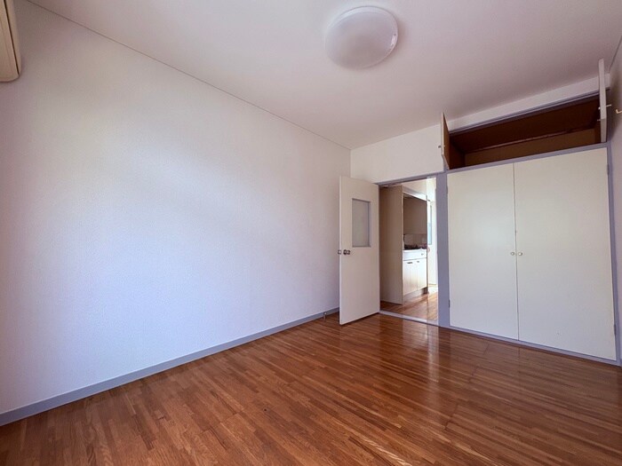 物件内観写真13　(居室)