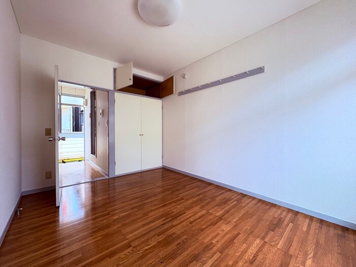 物件内観写真14　(居室)